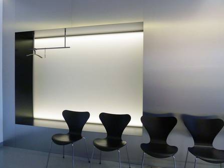 "Saaleklinik II" | Augenchirurgische Praxis - Innenraumplanung (Bild 4/9)